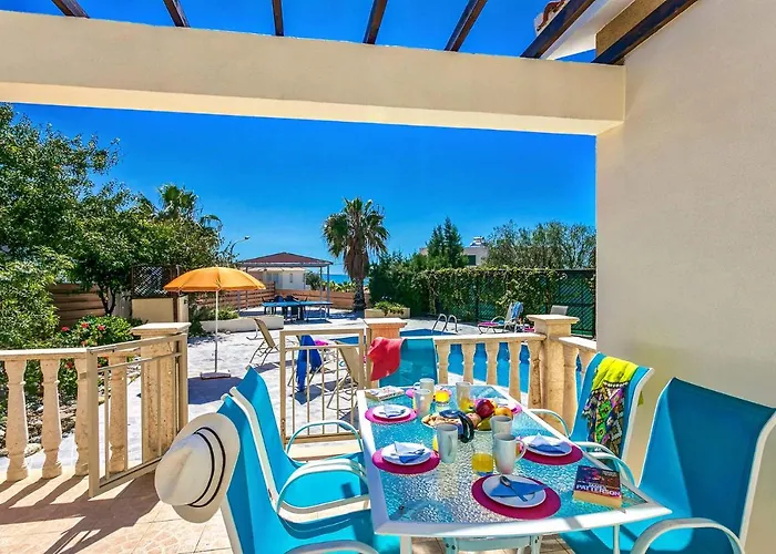 Marios By Πέγεια