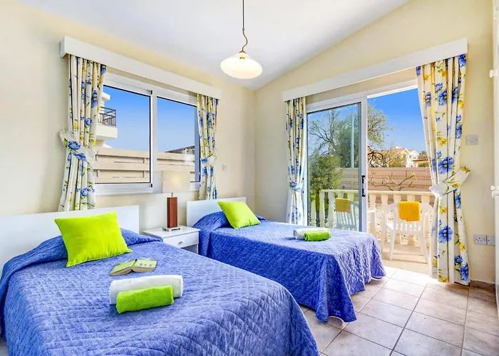 Marios By Πέγεια